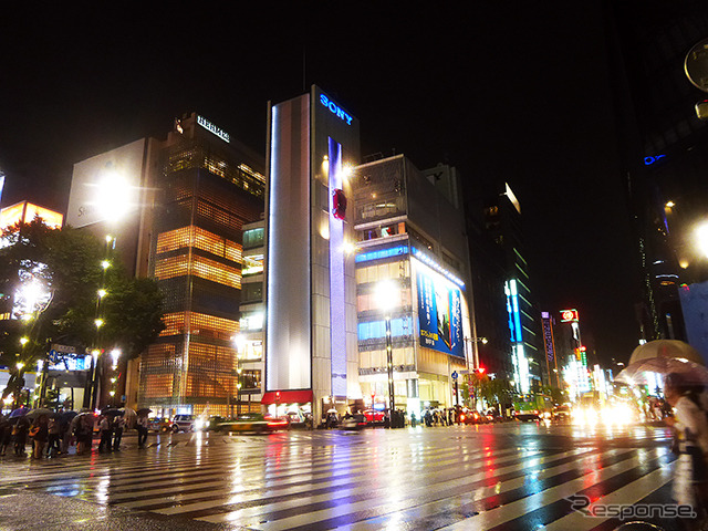 アウディTT、銀座の滑走路に着陸。「Audi TT Landing, Japan」プロジェクト、東京・銀座の展示は9月9~13日)