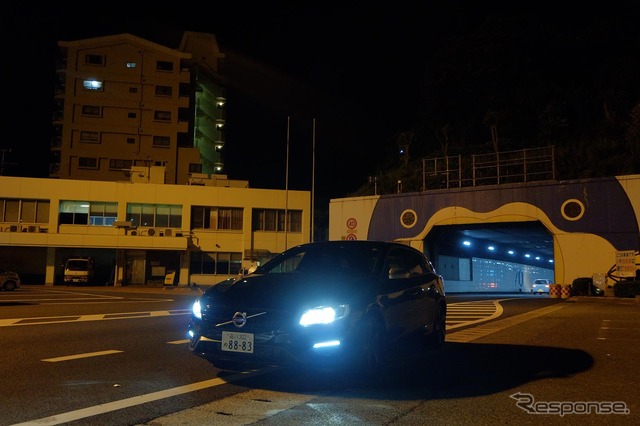 関門トンネル通過。