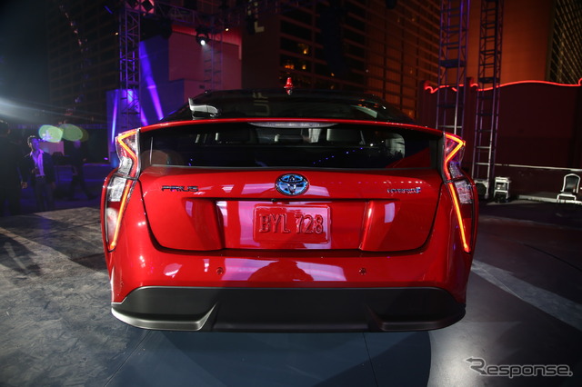 トヨタ プリウス 新型