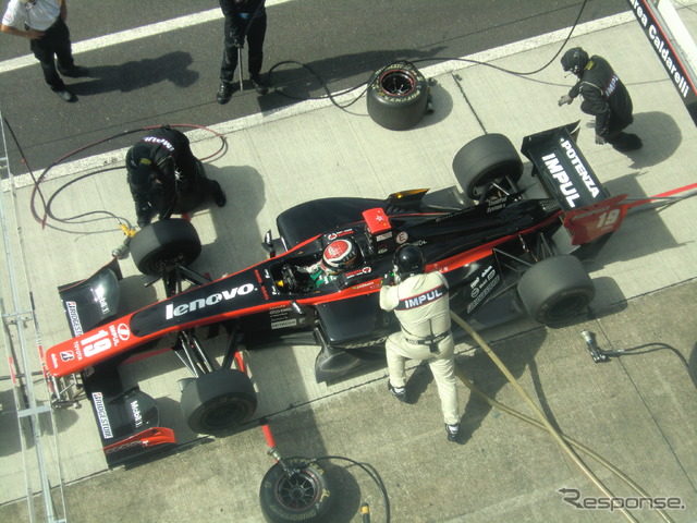 #19 オリベイラは決勝5位(朝のフリー走行でのピット練習)。