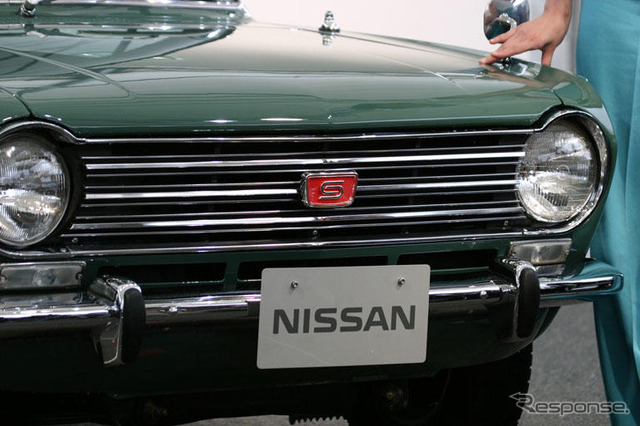 【日産1億台写真蔵】サニー 1000スポーツデラックス