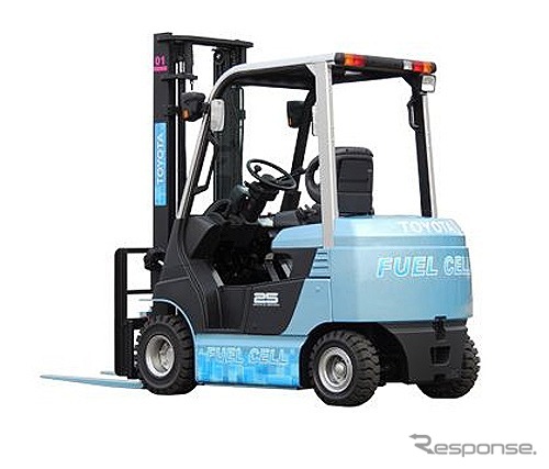 燃料電池フォークリフト実証実験車