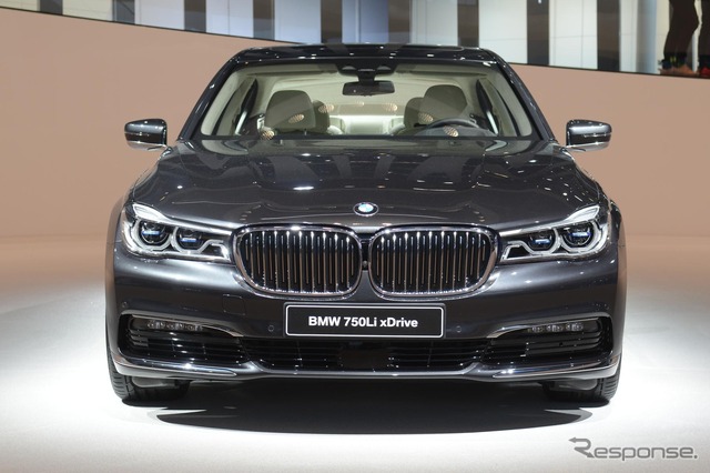BMW 7シリーズ 新型(フランクフルトモーターショー15)