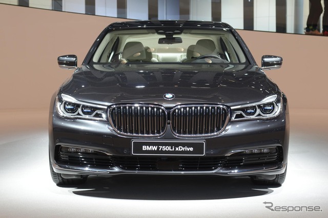 BMW 7シリーズ 新型（フランクフルトモーターショー15）