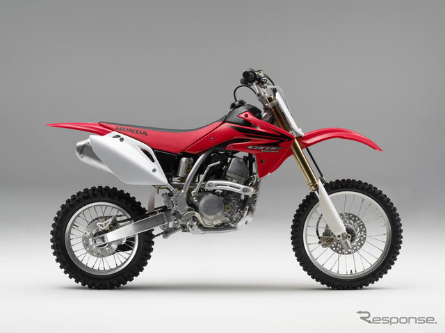 ホンダ、新開発モトクロス競技専用車を発売