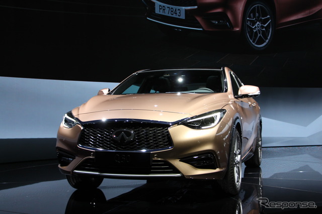 インフィニティ Q30(フランクフルト・モーターショー15)