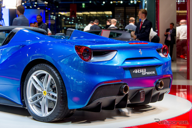 フェラーリ 488 スパイダー(フランクフルトモーターショー15)