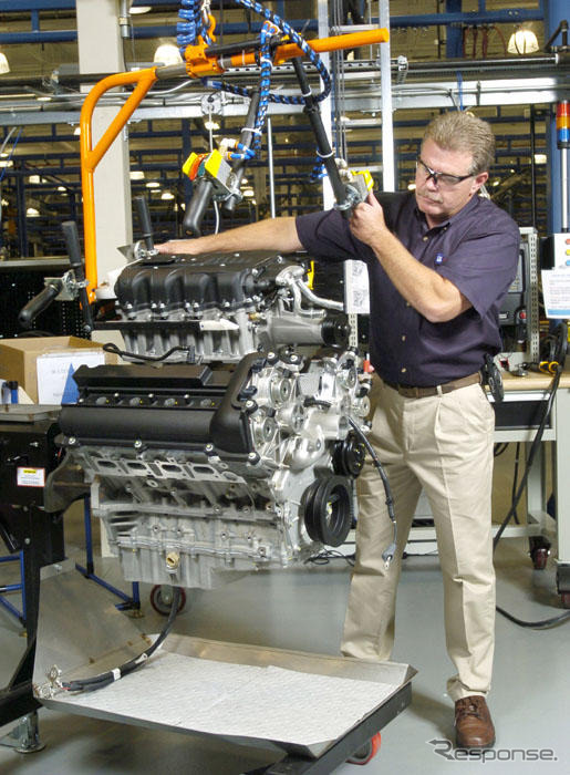 GM、パフォーマンスビルドセンター新設 手作りの高性能エンジン