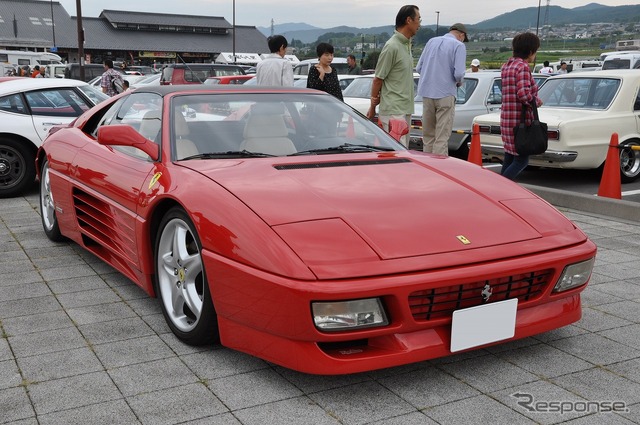 1989年 フェラーリ 348ts