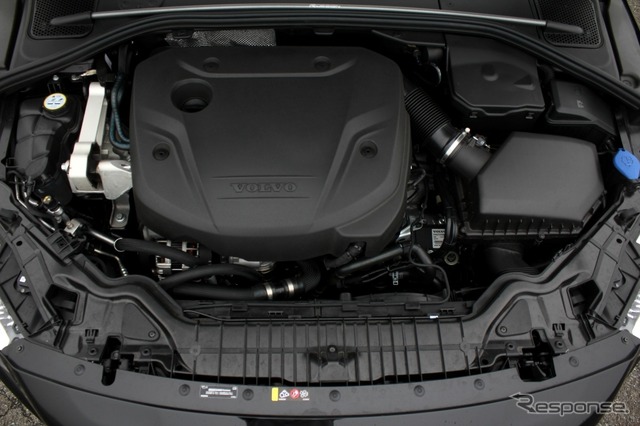 ボルボ V60 D4 R-DESIGN ポールスターパフォーマンスパッケージ