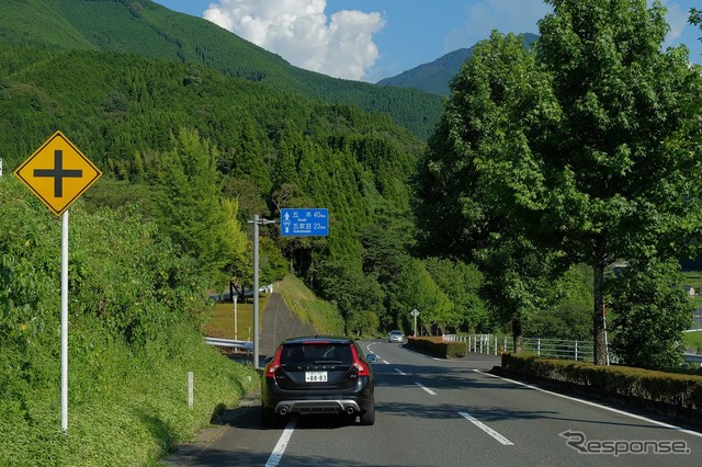 いよいよ九州山地の核心部へ。