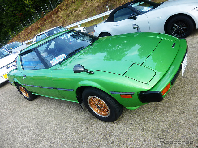 サバンナRX-7(広島・三次試験場50周年マツダファンミーティング、9月20日)