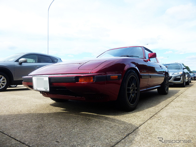 サバンナRX-7(広島・三次試験場50周年マツダファンミーティング、9月20日)