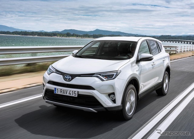 トヨタ RAV4ハイブリッド