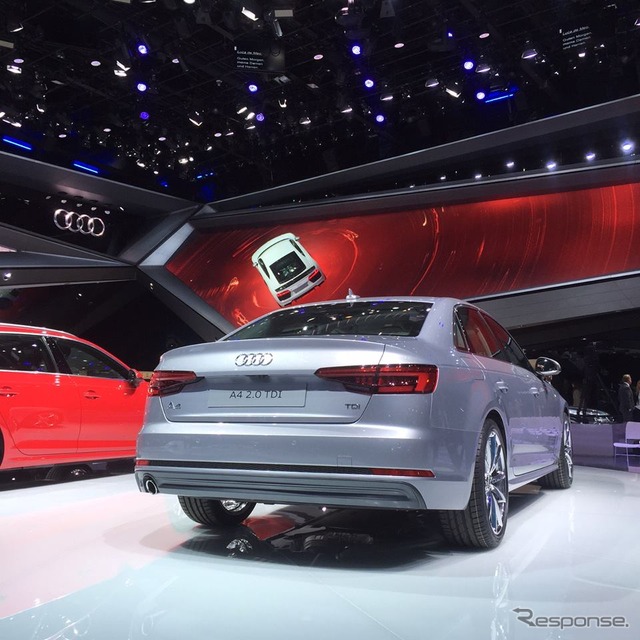 アウディ A4 新型(フランクフルトモーターショー15)