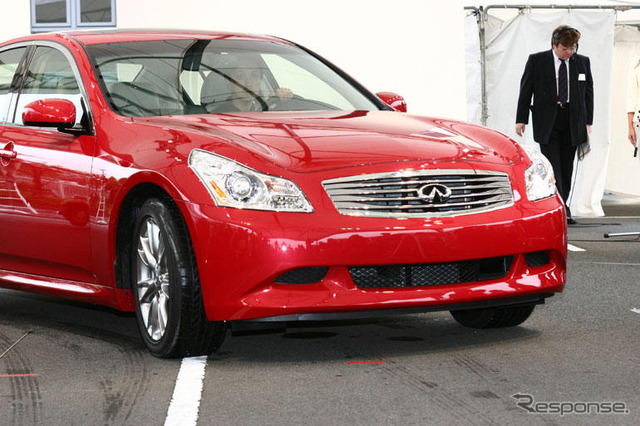 【日産1億台写真蔵】インフィニティ G35/日産 スカイライン