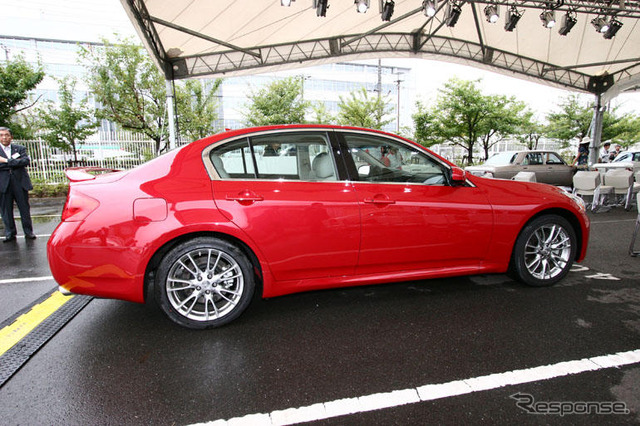 【日産1億台写真蔵】インフィニティ G35/日産 スカイライン