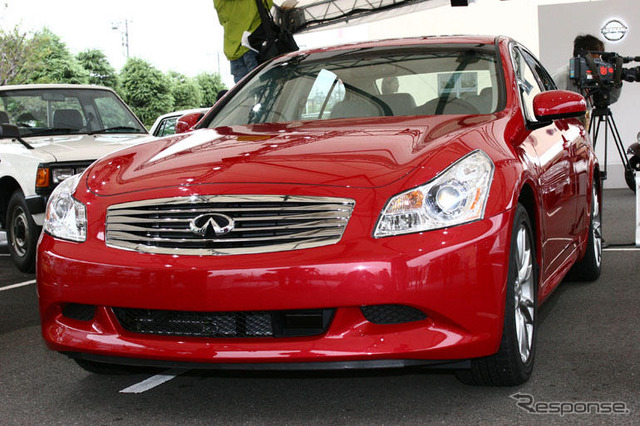 【日産1億台写真蔵】インフィニティ G35/日産 スカイライン