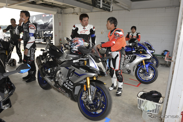 2015年9月21日、スポーツランドSUGO（宮城県柴田郡村田町）にて開催された『YZF-R1/R1Mオーナーズミーティング』。