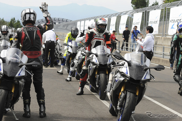 2015年9月21日、スポーツランドSUGO(宮城県柴田郡村田町)にて開催された『YZF-R1/R1Mオーナーズミーティング』。