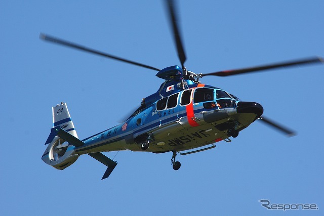 警視庁の「EC155B1」、昨年8月に導入されたばかりの機体。