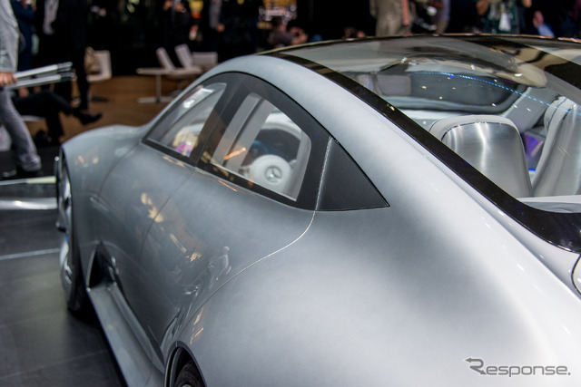 メルセデスベンツ コンセプト IAA(フランクフルトモーターショー15)