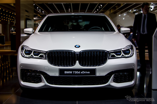 BMW 新型 7シリーズ(フランクフルトモーターショー15)