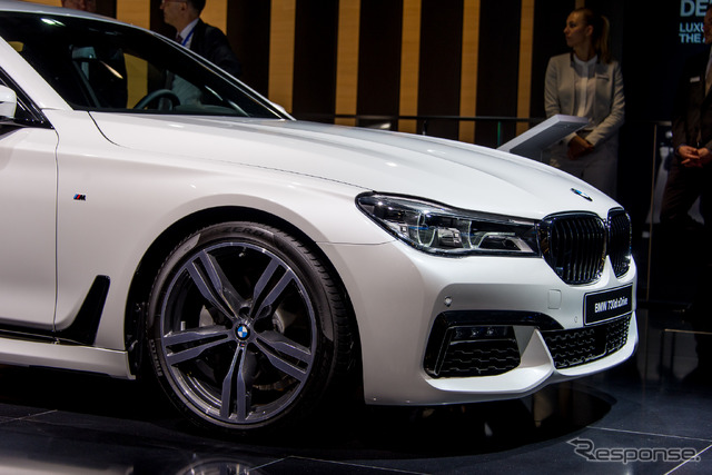 BMW 新型 7シリーズ(フランクフルトモーターショー15)