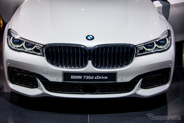 BMW 新型 7シリーズ(フランクフルトモーターショー15)