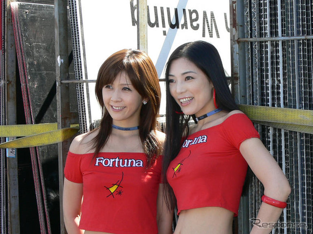 【モトGP日本】レースクイーン写真蔵