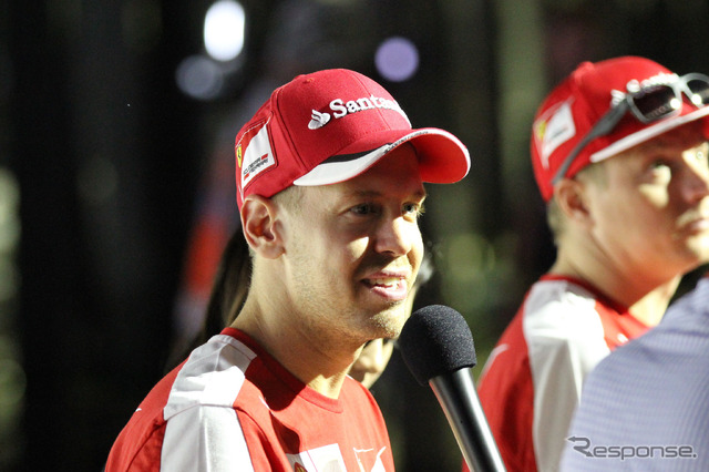 2015F1前夜祭に登場したベッテル