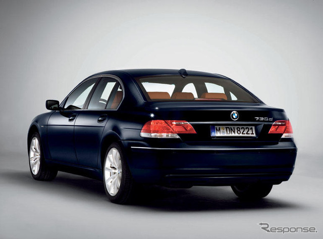 【BMW 3シリーズクーペ 新型発表】プレミアムの条件とバングルのリア