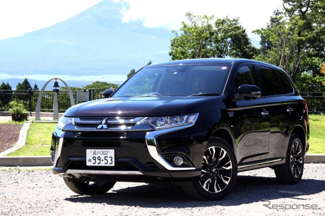 三菱 アウトランダー PHEV
