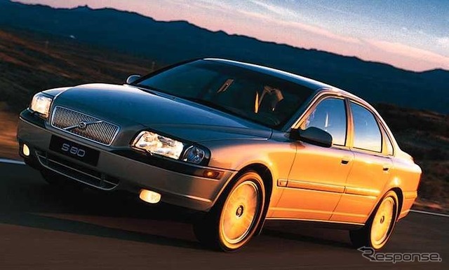ボルボ、最高級車『S80』の装備をさらに充実