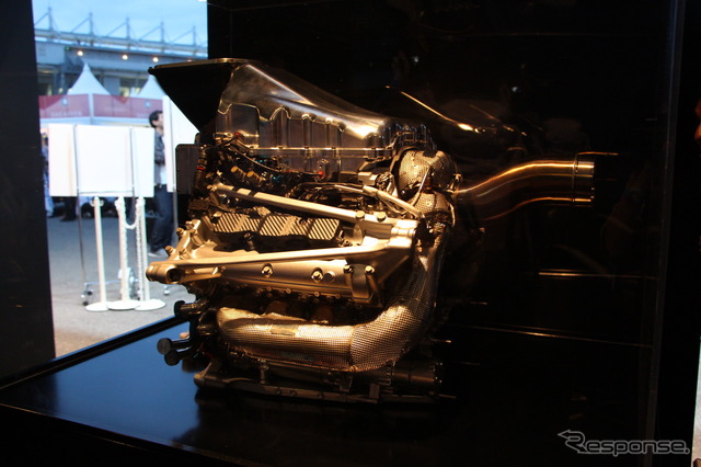 RA615H 2015 McLaren Honda MP4-30