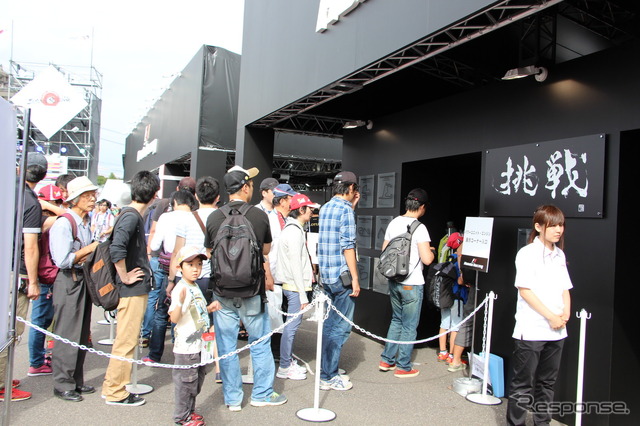 ホンダ パワーユニットエンジン展示コーナー