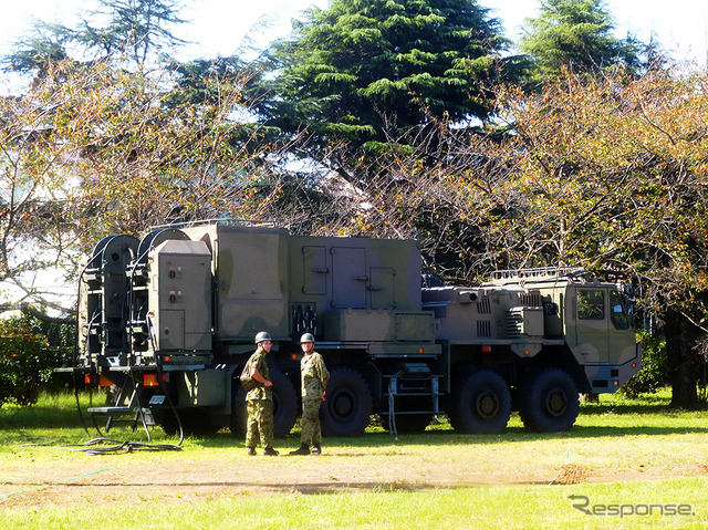 第2高射特科群の03式中距離地対空誘導弾 レーダ信号処理電源車(千葉県、松戸駐屯地一般公開イベント、10月3日)