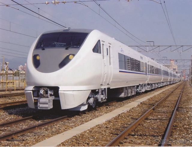 北近畿地区の381系は10月30日限りで運行を終了。翌31日から旧683系2000番台の289系（写真）に置き換えられる。