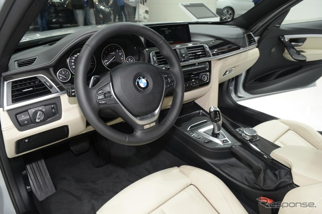 BMW 330e(フランクフルトモーターショー15)