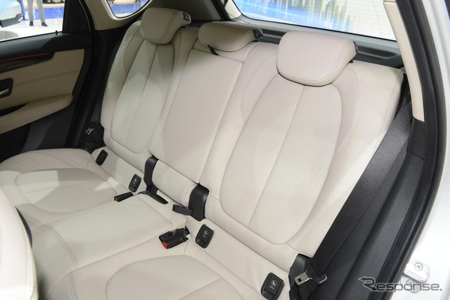 BMW 225xe(フランクフルトモーターショー15