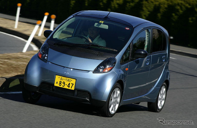 【インプレ'06】下野康史 三菱『i』 国産車離れしたキャラクター