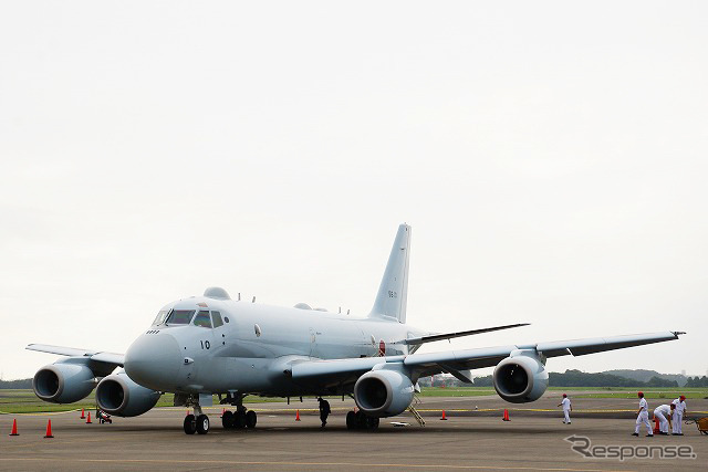 最新鋭の対潜哨戒機P-1。下総で展示されたのは今年3月に納入された5510号機。