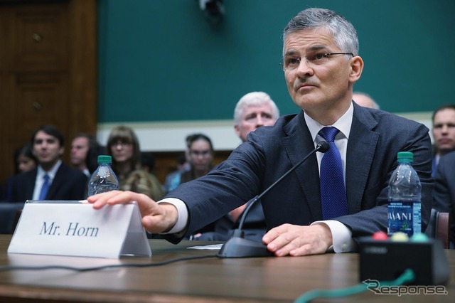 米公聴会に出席したVWグループ米国現地法人のマイケル・ホーン社長兼CEO(10月8日)