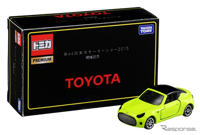 東京モーターショー会場で販売されるトヨタ S-FR トミカ