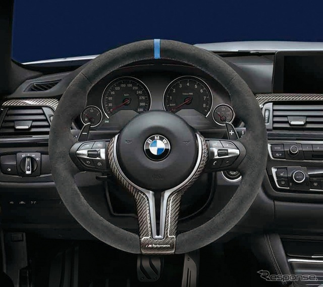 BMW M4クーペ Mパフォーマンスエディション