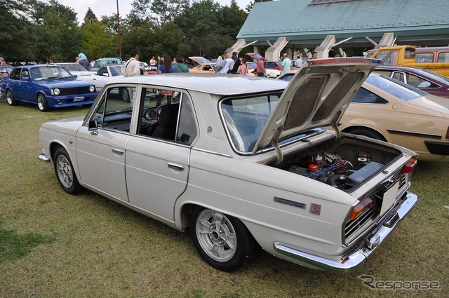 コンテッサ 1300セダン
