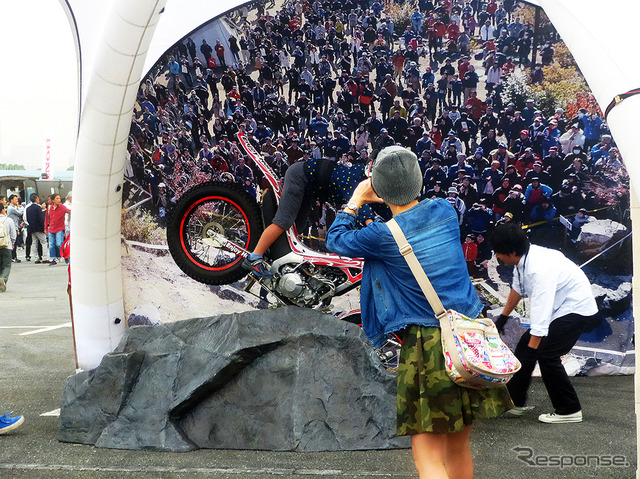 キッズもオトナも初体験におおはしゃぎ! 東京モーターフェス2015 with みんモー(10月10・11日、東京・青海)