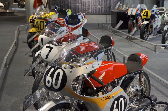 MotoGP展 Road to 700victory ~勝利を支えたマシンたち~