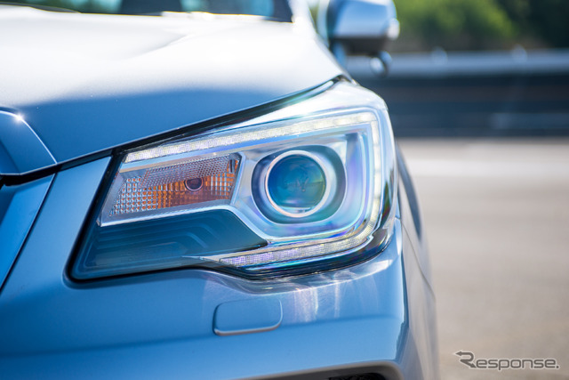 スバル フォレスター 2.0XT EyeSight