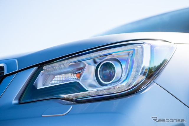 スバル フォレスター 2.0XT EyeSight